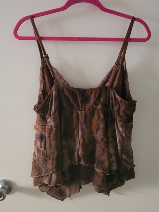 ROMWE Brown Tie-Dye Camisole with Lace Trim - Picture 2 of 4
